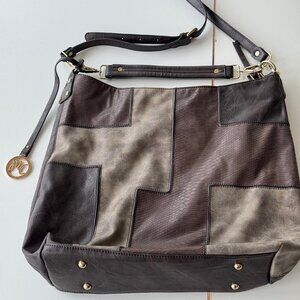 Cross body/large handbag in brown leather patchwork with removeable strap
